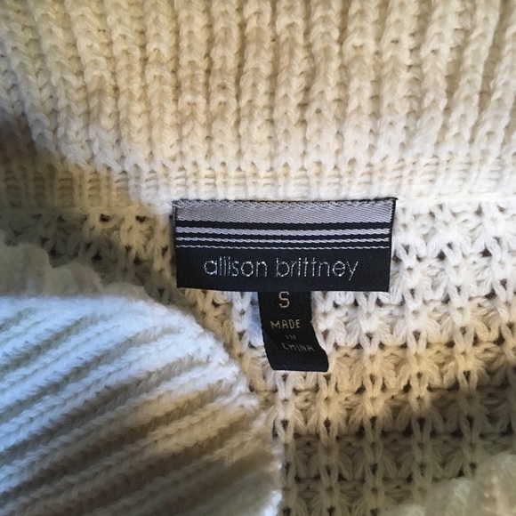 Cardigan - Picture 2 of 2